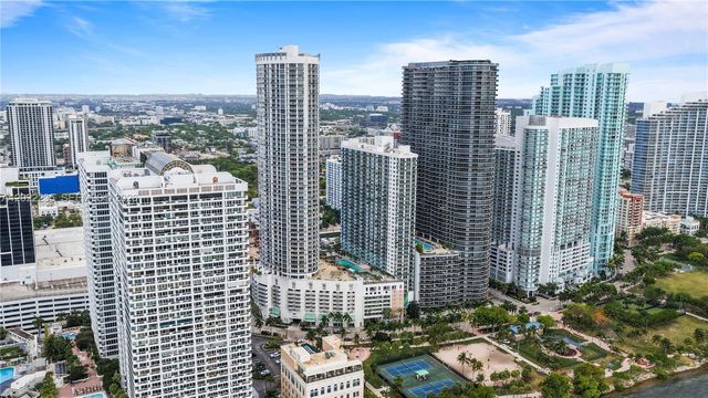 1750 N Bayshore Dr 2804, Miami, FL 33132