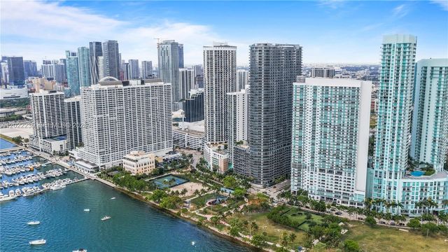 1750 N Bayshore Dr 2804, Miami, FL 33132