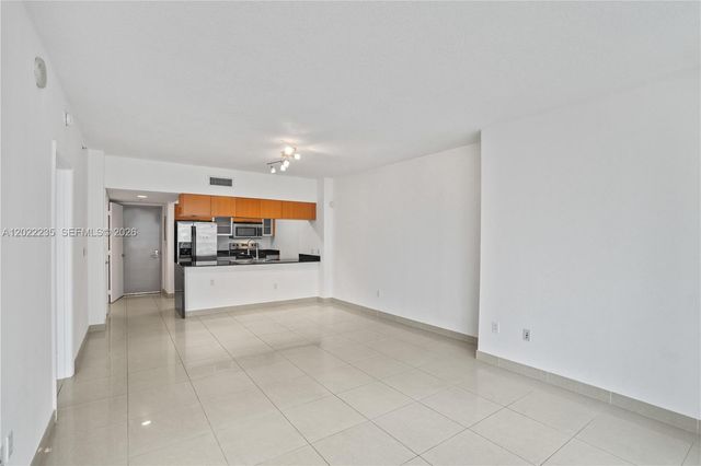 1750 N Bayshore Dr 2804, Miami, FL 33132