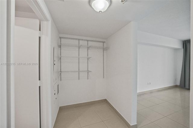 1750 N Bayshore Dr 2804, Miami, FL 33132