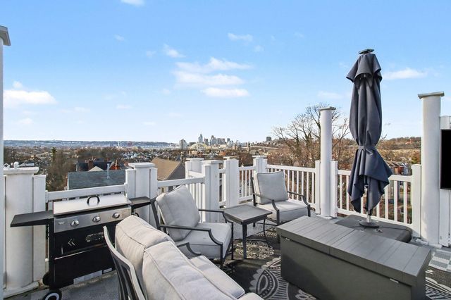 484 Van Voast Avenue, Bellevue, KY 41073