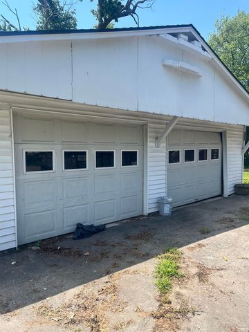 1705 W Monroe St Street, Decatur, IN 46733