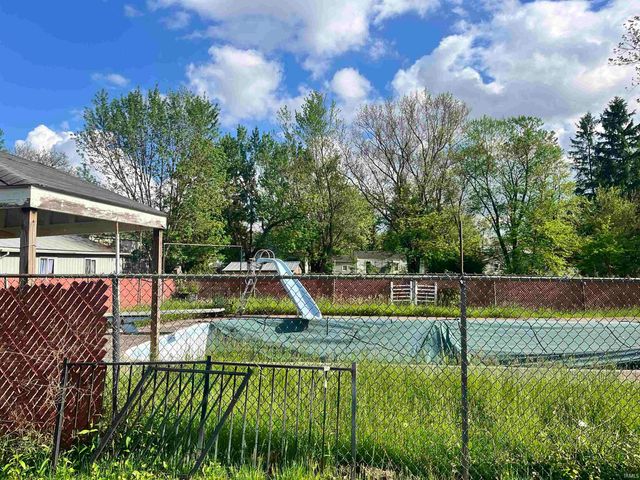 1705 W Monroe St Street, Decatur, IN 46733