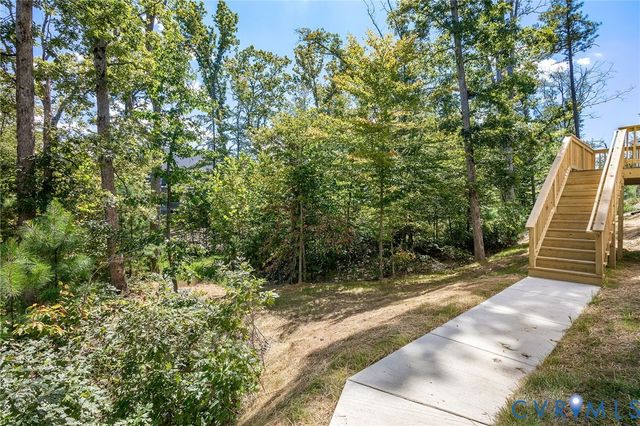 3628 Seaford Crossing Dr, Midlothian, VA 23113
