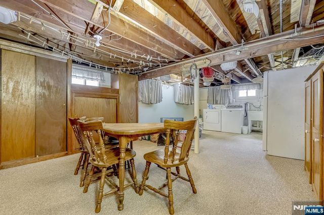 85 Catherine Avenue, Saddle Brook, NJ 07663