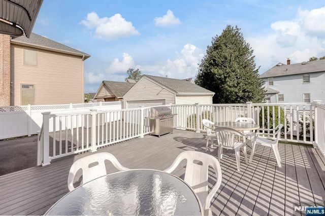 85 Catherine Avenue, Saddle Brook, NJ 07663