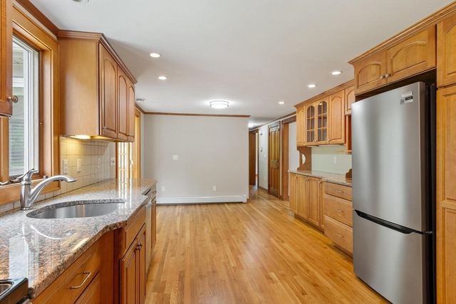 252 Great Rd, Maynard, MA 01754