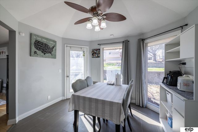 13563 W Circle, Omaha, NE 68137