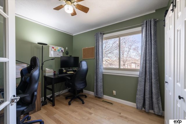 13563 W Circle, Omaha, NE 68137