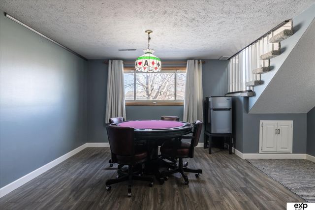 13563 W Circle, Omaha, NE 68137