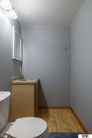 13563 W Circle, Omaha, NE 68137