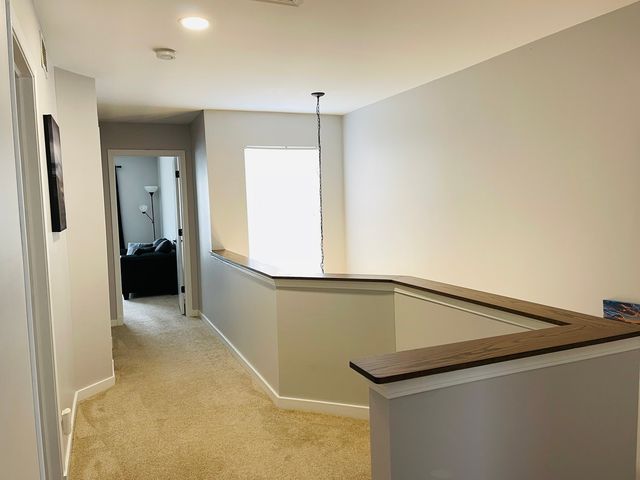 1385 Redbridge Court, Grayslake, IL 60030