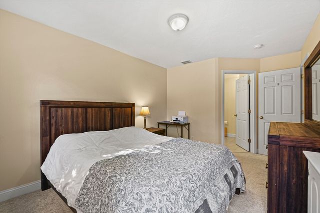 118 North Avenue 118, Natick, MA 01760