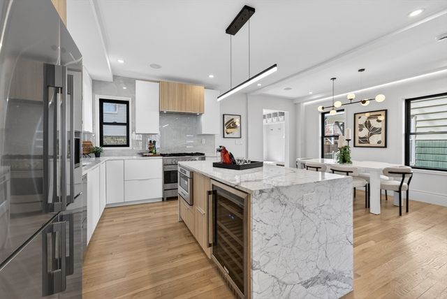 29 Line St, Cambridge, MA 02138