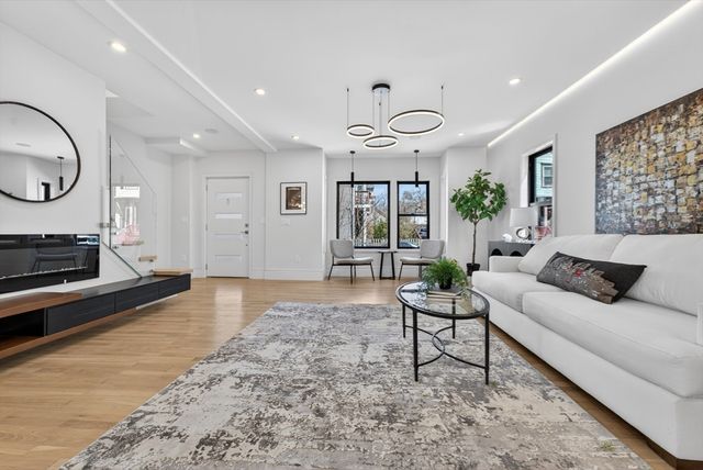 29 Line St, Cambridge, MA 02138
