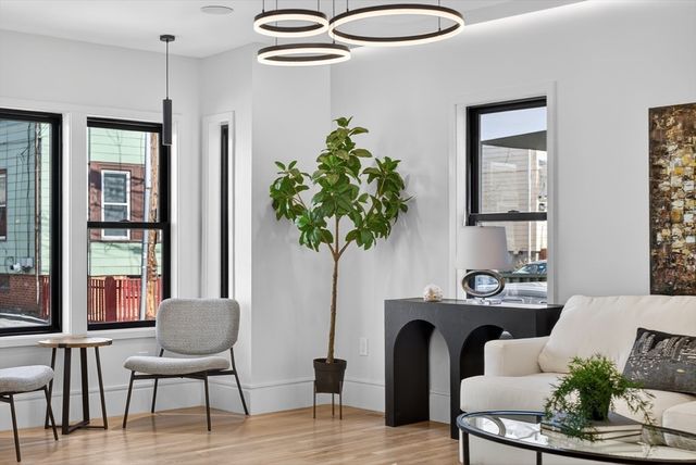 29 Line St, Cambridge, MA 02138