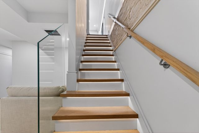 29 Line St, Cambridge, MA 02138
