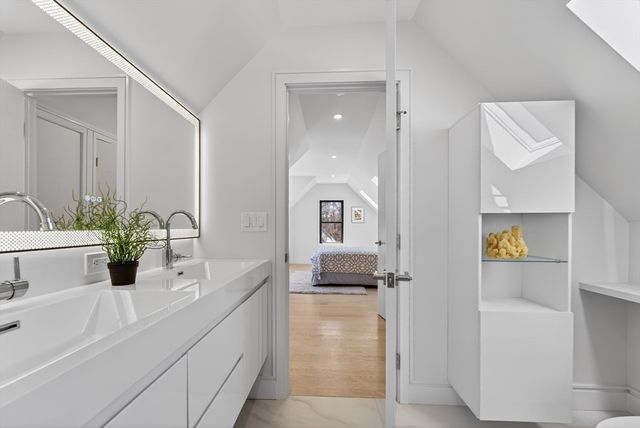 29 Line St, Cambridge, MA 02138