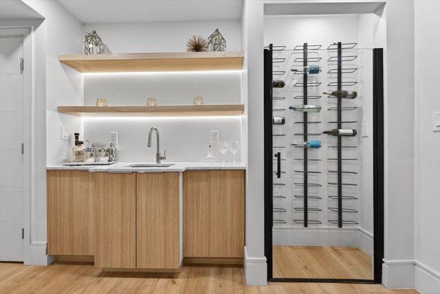 29 Line St, Cambridge, MA 02138