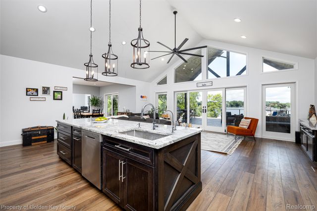1210 W Oakley Park Road, Commerce Charter Township, MI 48390