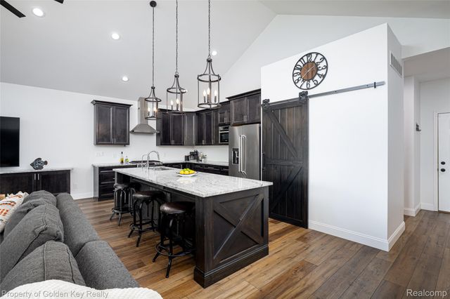 1210 W Oakley Park Road, Commerce Charter Township, MI 48390