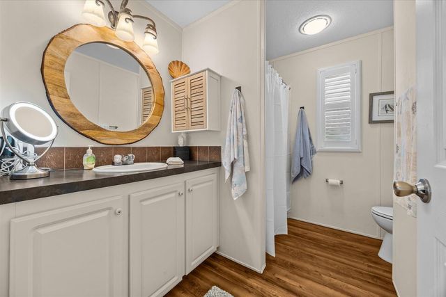 121 SE Paradise Place, Stuart, FL 34997