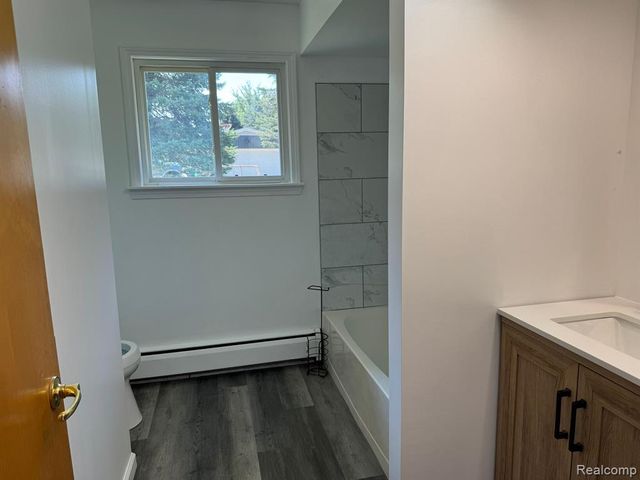 2065 S Lapeer Road, Lapeer, MI 48446