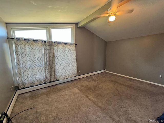 2065 S Lapeer Road, Lapeer, MI 48446