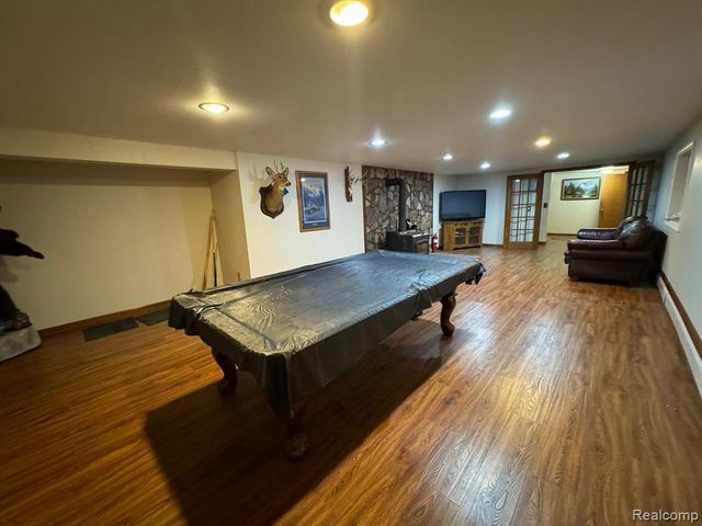 2065 S Lapeer Road, Lapeer, MI 48446