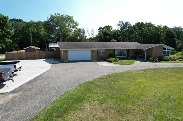 2065 S Lapeer Road, Lapeer, MI 48446