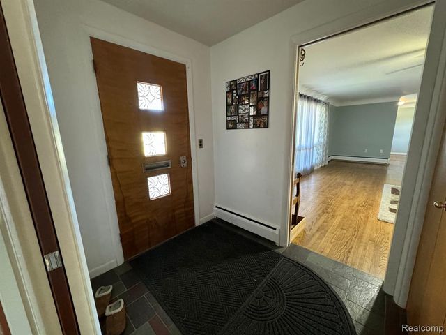2065 S Lapeer Road, Lapeer, MI 48446