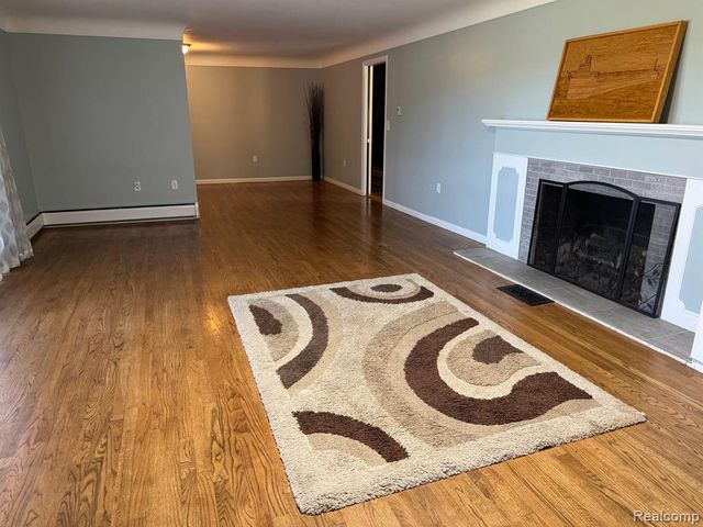 2065 S Lapeer Road, Lapeer, MI 48446