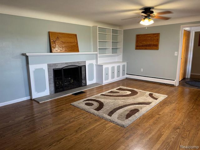 2065 S Lapeer Road, Lapeer, MI 48446