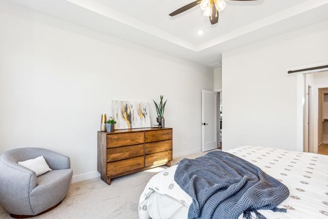 4646 W Emerald Bay Ct, Wichita, KS 67205