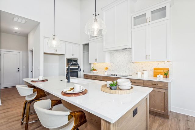 4646 W Emerald Bay Ct, Wichita, KS 67205