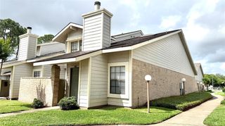11889 Bobwhite Drive 834, Houston, TX 77035