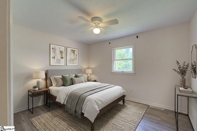 4 Darby Court, Taylors, SC 29687