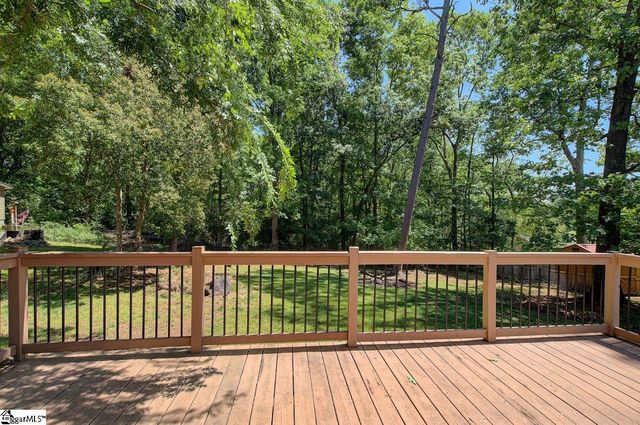 4 Darby Court, Taylors, SC 29687