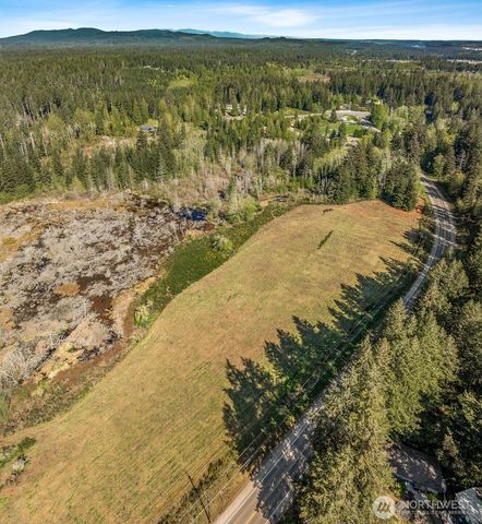 1487 SW Chipmunk Hill Lane, Port Orchard, WA 98367