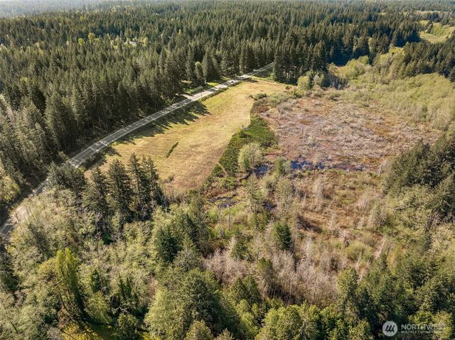 1487 SW Chipmunk Hill Lane, Port Orchard, WA 98367