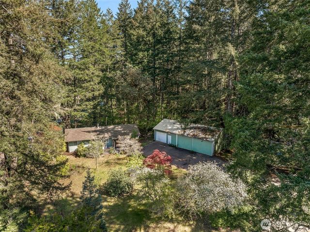 1487 SW Chipmunk Hill Lane, Port Orchard, WA 98367