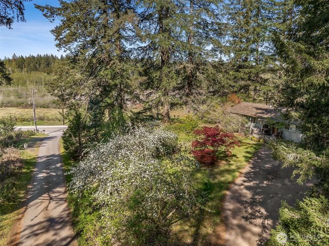1487 SW Chipmunk Hill Lane, Port Orchard, WA 98367