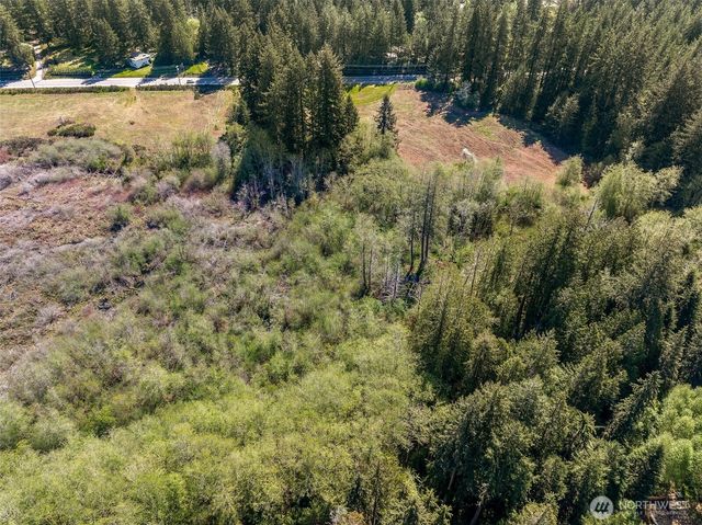 1487 SW Chipmunk Hill Lane, Port Orchard, WA 98367