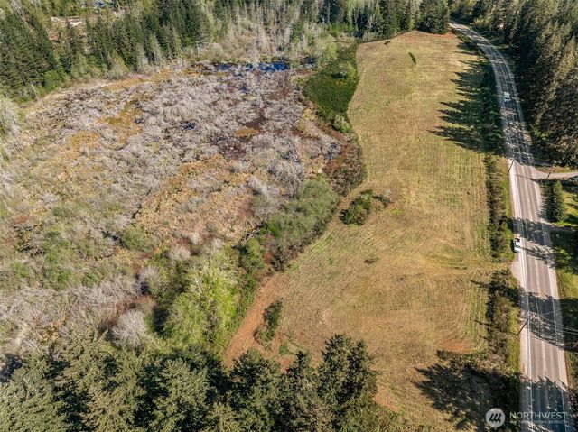1487 SW Chipmunk Hill Lane, Port Orchard, WA 98367