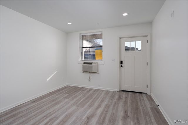 1212 12th 2, Tuscaloosa, AL 35401