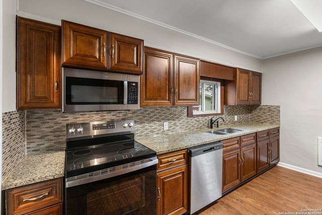 224 LOWER CRABAPPLE RD, Fredericksburg, TX 78624