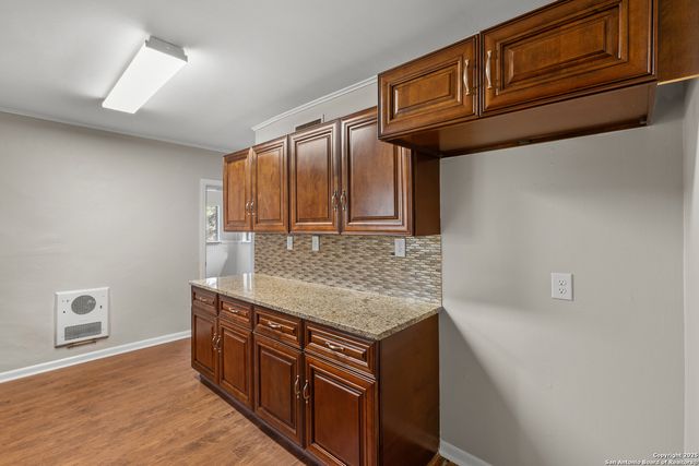 224 LOWER CRABAPPLE RD, Fredericksburg, TX 78624