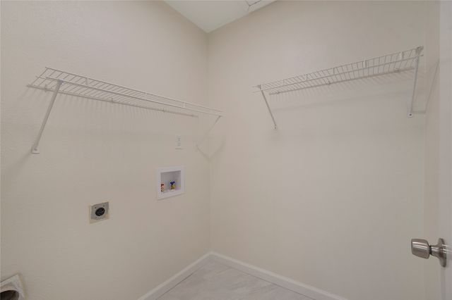 6817 Anderson Drive, The Colony, TX 75056