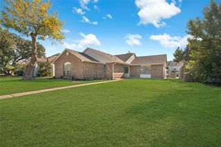 6817 Anderson Drive, The Colony, TX 75056