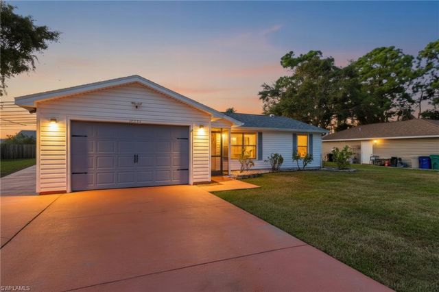 18554 Zinnia RD, Fort Myers, FL 33967